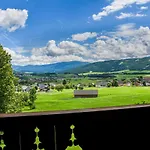 Pfeifferhof Bauernhof *
